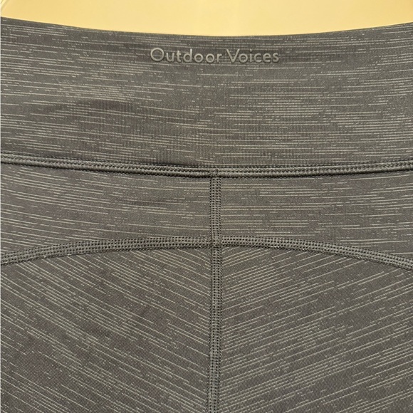 Outdoor Voices TechSweat Core 3/4 Leggings Size S - Picture 4 of 8